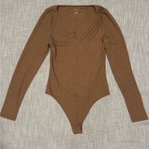 ➡️NWOT American Eagle Gold/Brown Long Sleeve Waffle Bodysuit Size Large
